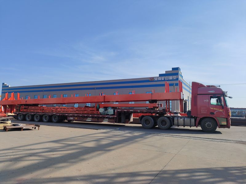 電動葫蘆門式起重機  2臺 MHxh10t—24m 制作完成，發(fā)往湖北交付客戶使用