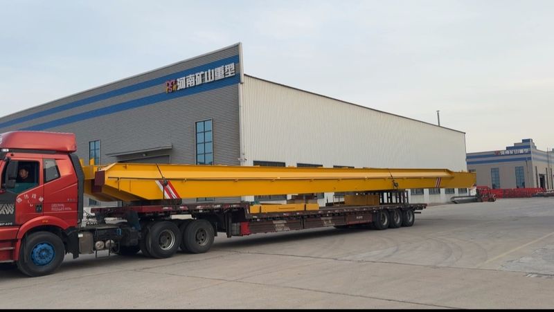 電動葫蘆橋式起重機 LH10t-27.95m 電動單梁起重機 LD5t—23.3m 制作完成，發(fā)往浙江省金華市交付客戶使用