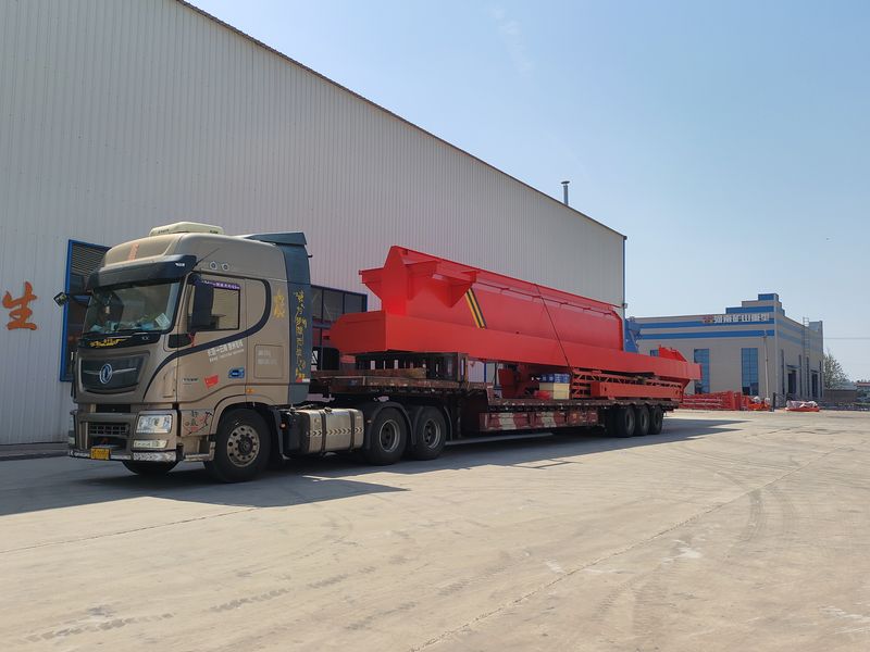 電動葫蘆門式起重機 MHxh16t—32m 制作完成，發(fā)往新疆交付客戶使用。
